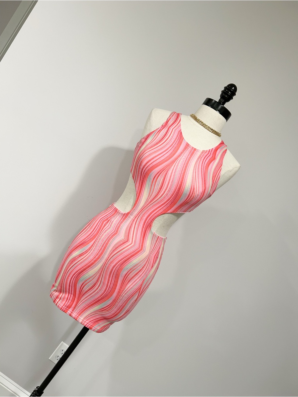 superdown Pink Wave-Print Cutout Bodycon Mini Dress